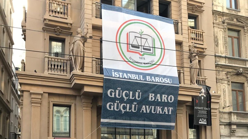 İstanbul Barosu Yönetimine İsnat Edilen Temelsiz Suçlamalar Düşürülmelidir